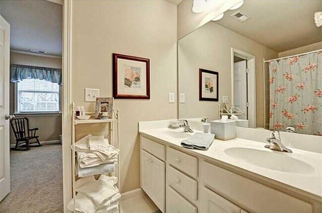 Building Photo - 11492 Mabrypark Pl