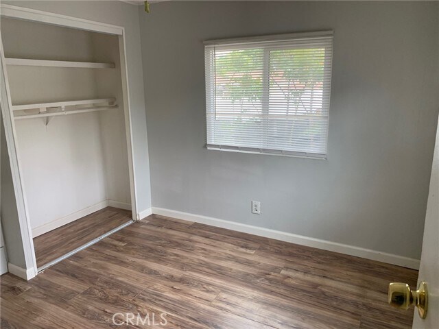 Building Photo - 25806 Creag Ave