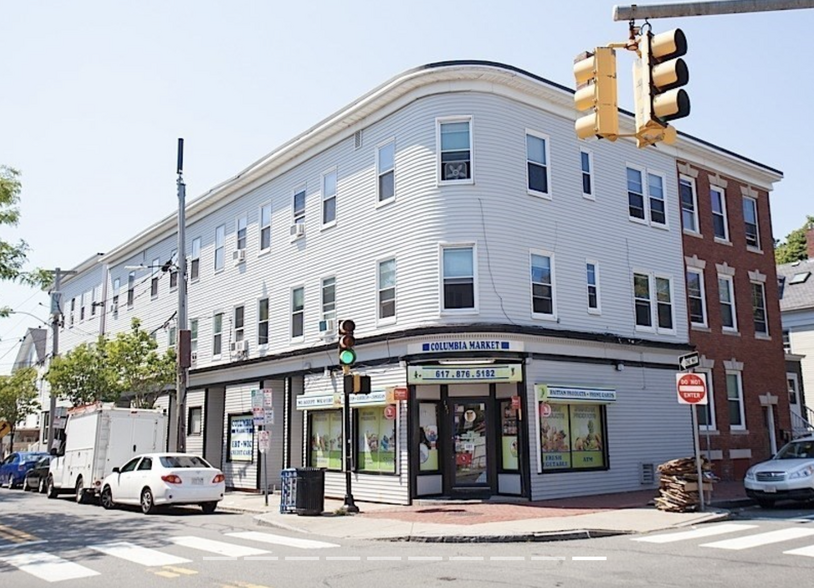 Building Photo - 152 Columbia St