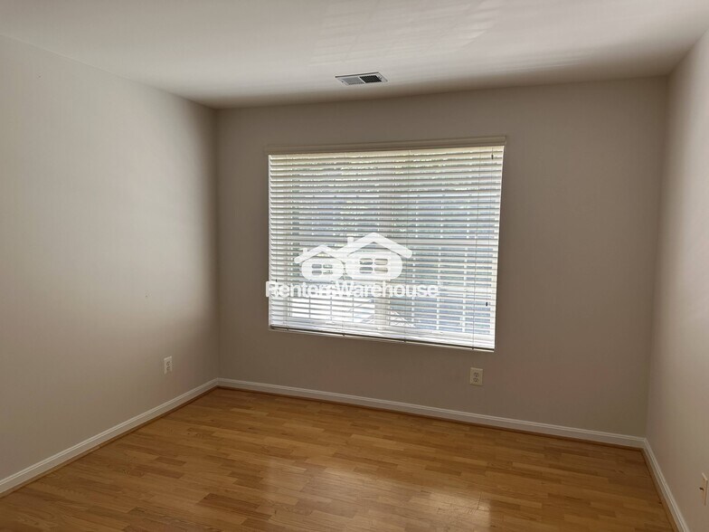 Building Photo - 12310 Rosslare Ridge Rd
