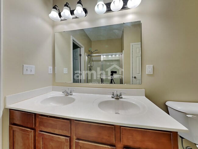 Building Photo - 9770 Soaring Breezes