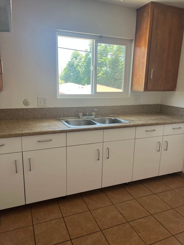 Building Photo - 12132 Sitka St