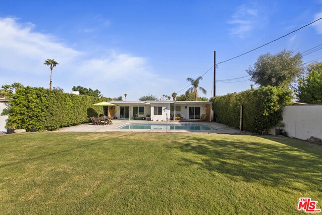 Building Photo - 74125 San Marino Way