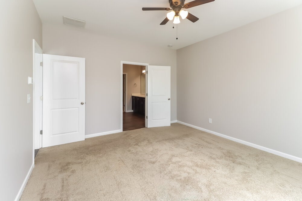 Building Photo - 1062 Cold Water Dr