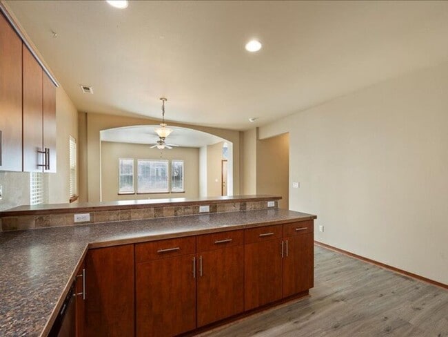 Building Photo - 540 Fort St