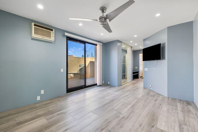 Building Photo - 73416 Irontree Dr