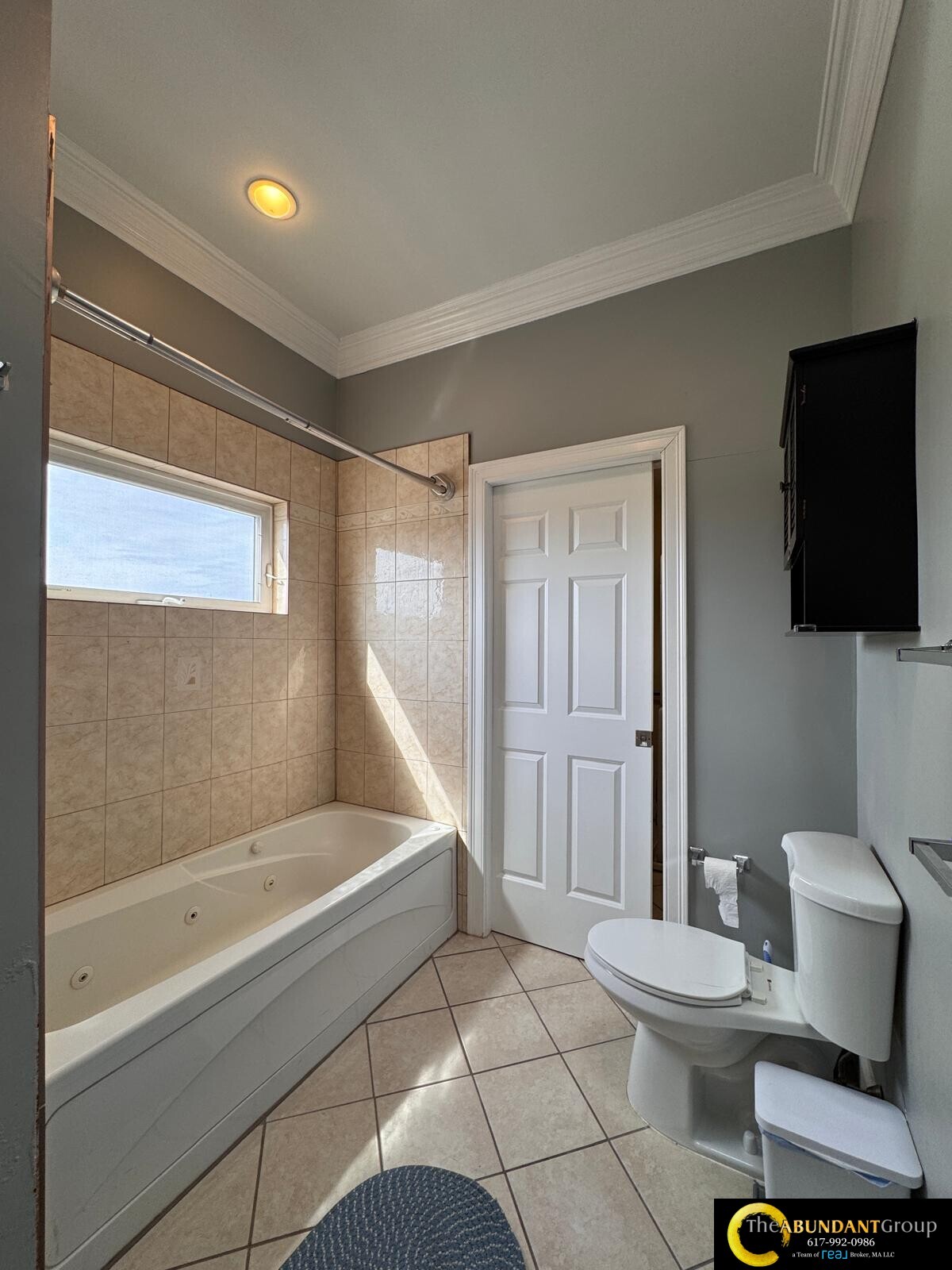 Building Photo - 473 Revere Beach Pky