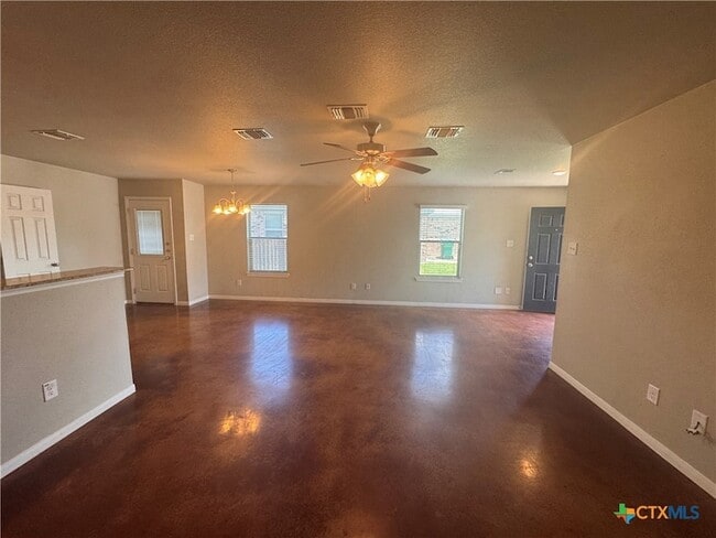 Building Photo - 2204 Indian Trail