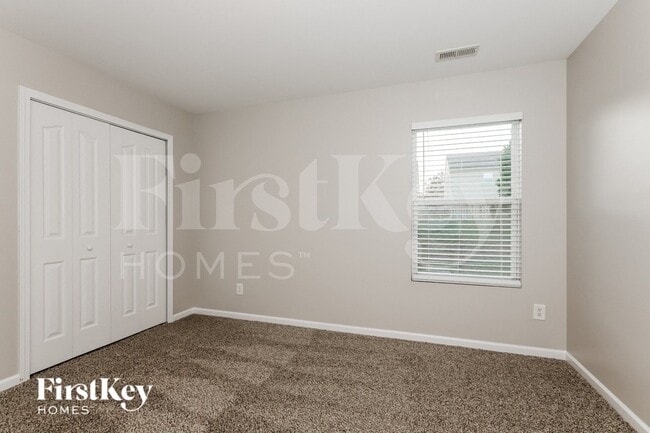 Building Photo - 16422 Austringer Pl