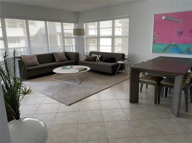 Building Photo - 3700 Galt Ocean Dr