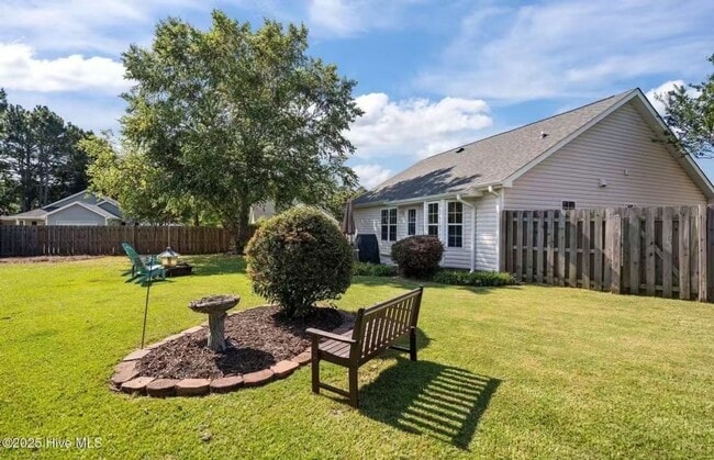 Building Photo - 10024 Birch Pl