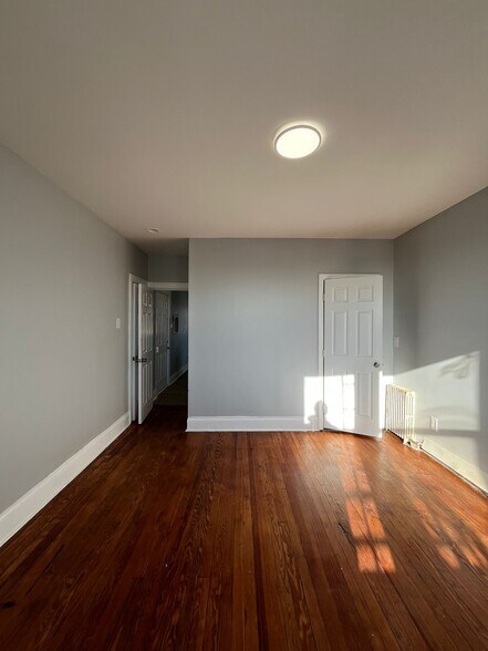 Building Photo - 11 Randolph Ave