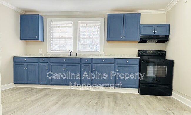 Building Photo - 1409 Ware Ave