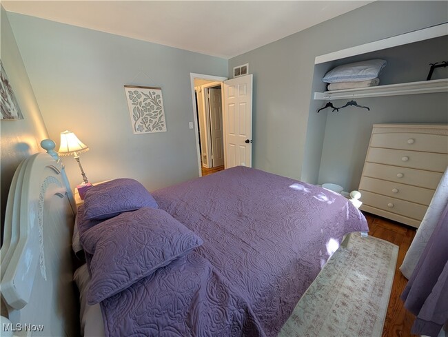 Building Photo - 1494 Hilton Dr
