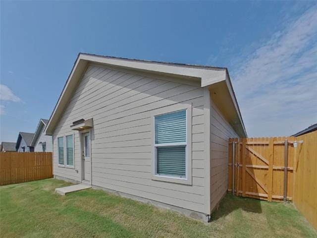 Building Photo - 803 Ponderosa Ln