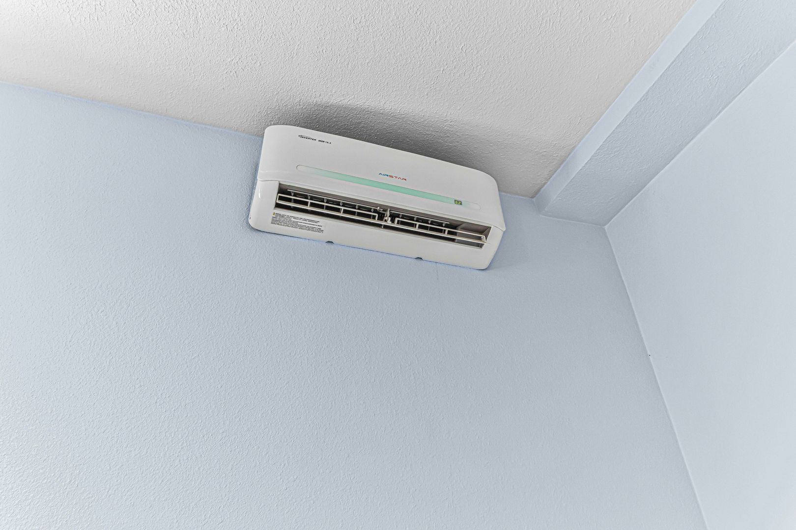 Building Photo - 1711 E Appleton St