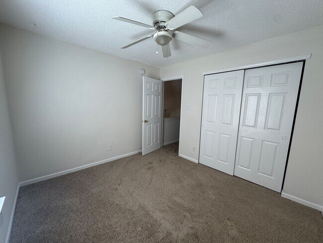Building Photo - 1209 Porchester Ln