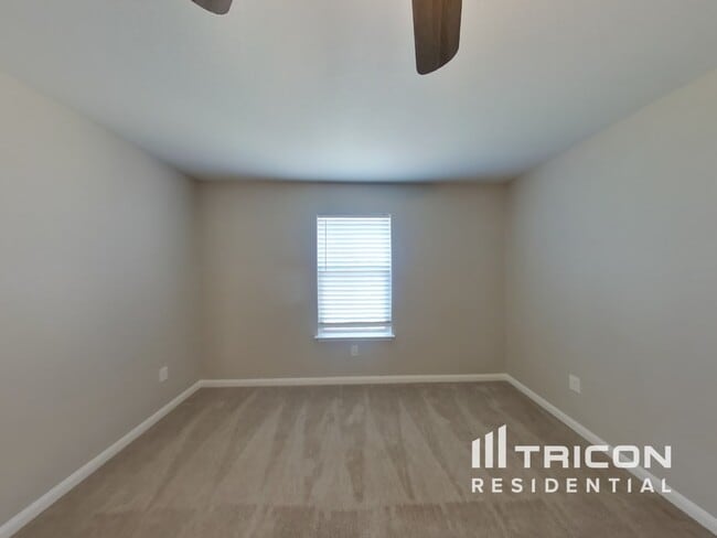 Building Photo - 11730 Luckey Vista