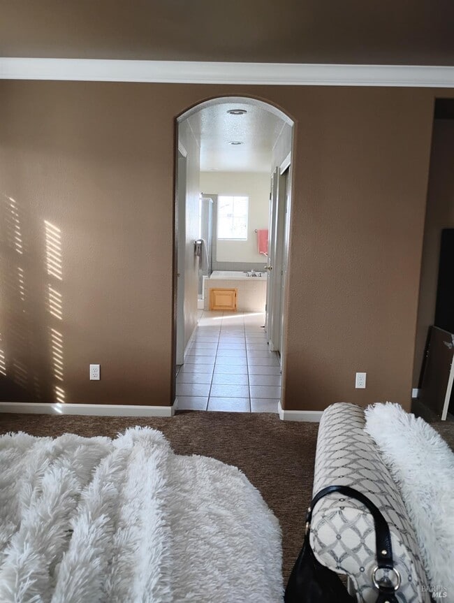 Building Photo - 1122 Mitchell Ln