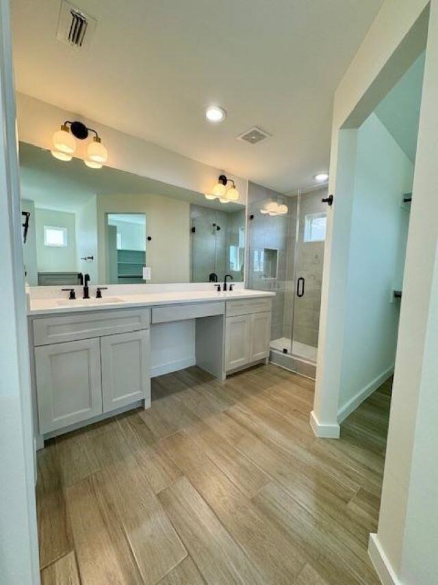 Building Photo - 1301 Chital Dr
