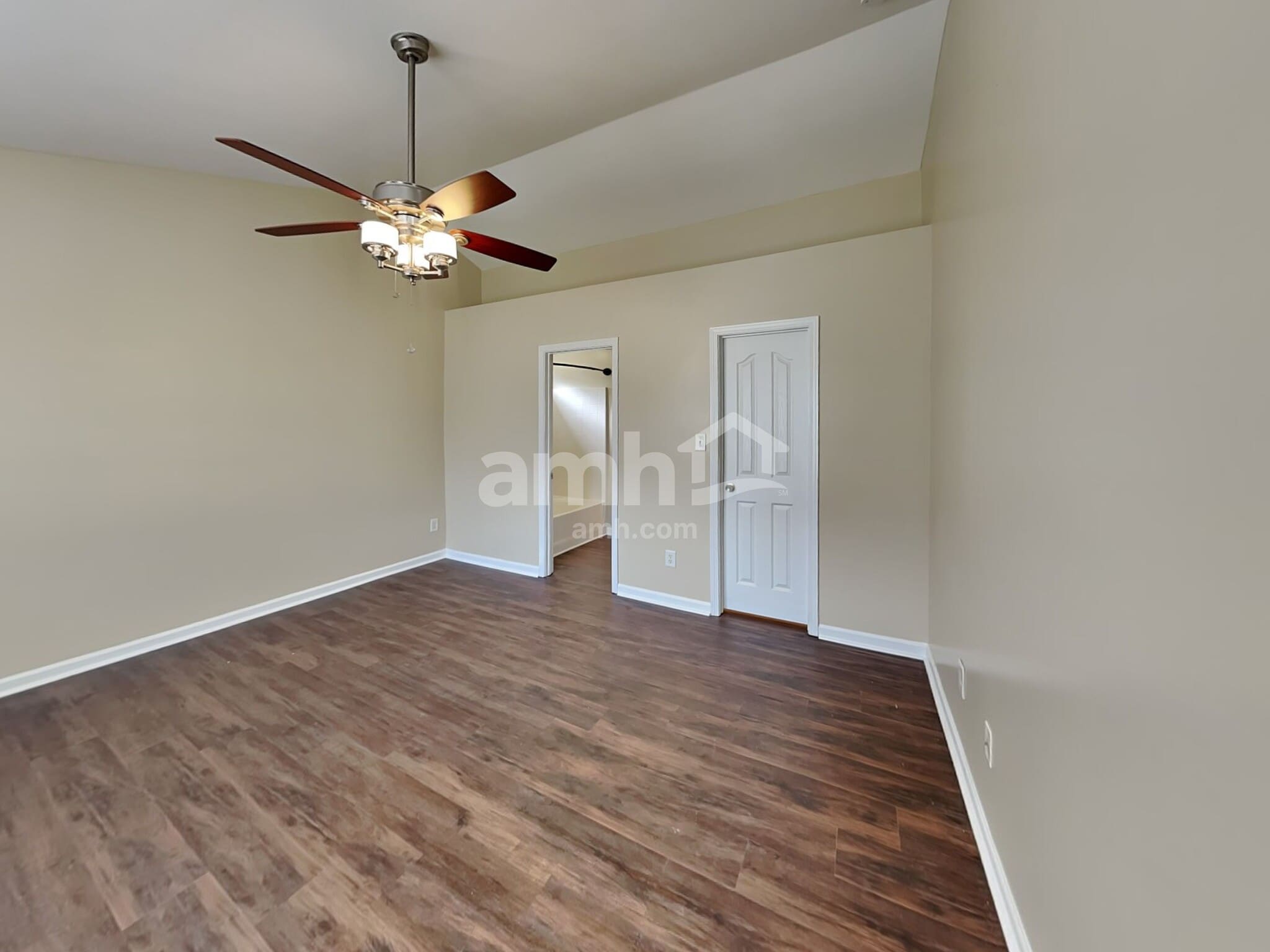 Building Photo - 14919 Jerpoint Abby Dr