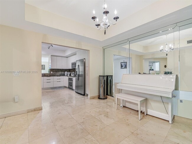 Building Photo - 3330 NE 190th St