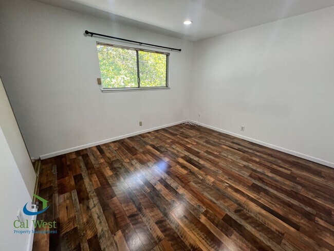 Building Photo - $2995 - Berryessa 2 Br/1.5 Ba Condo in Great Location