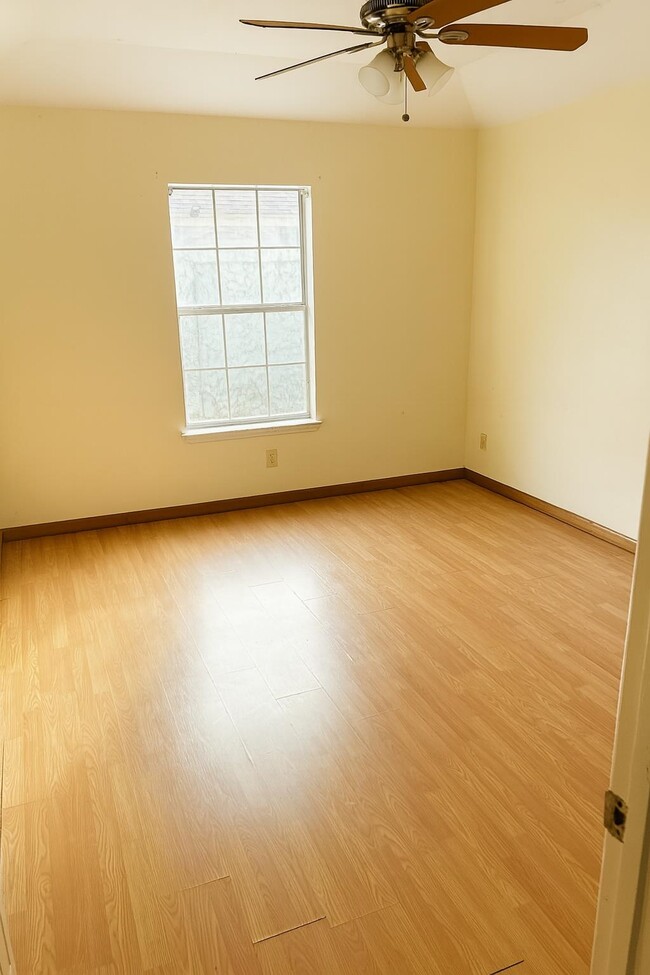 Building Photo - 1132 Quail Hollow Loop