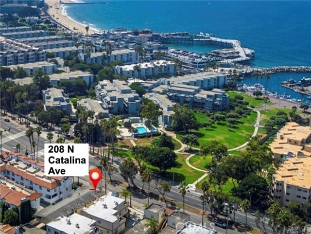 Building Photo - 208 N Catalina Ave