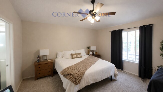 Building Photo - Tranquil Home in Boise!