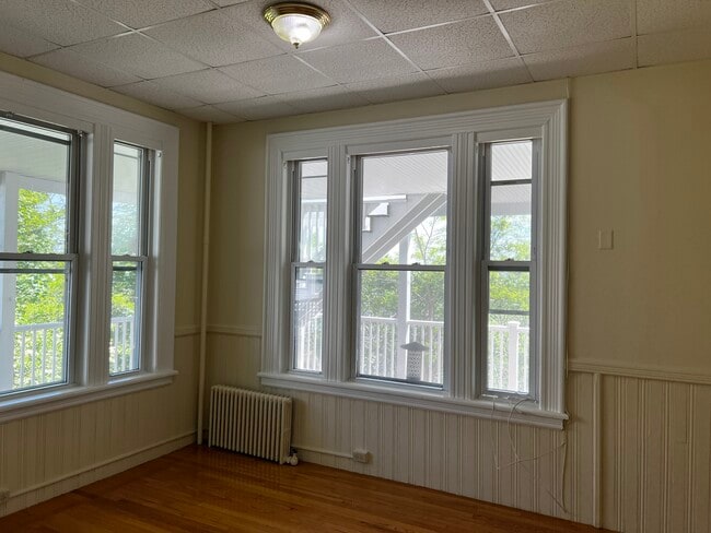 Building Photo - 295 Nahant Rd