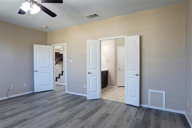 Building Photo - 1021 Lake Meadow Ln