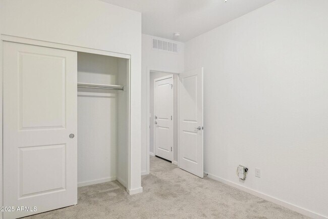 Building Photo - 33974 Beeblossom Trl