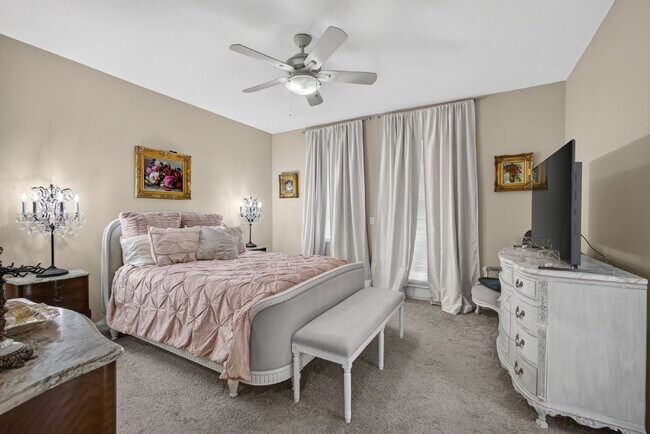 Building Photo - "Charming 4-Bedroom Townhouse Oasis on Barcelona Drive with 3 Full Baths – Spacious 1867 Sq. Ft. ...