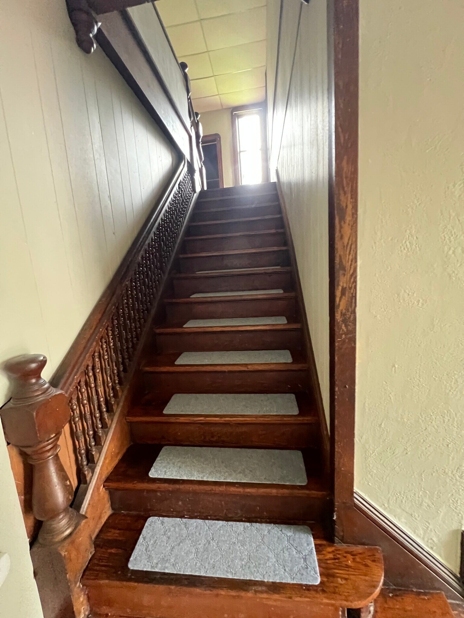 Building Photo - 118 E Chemung Pl