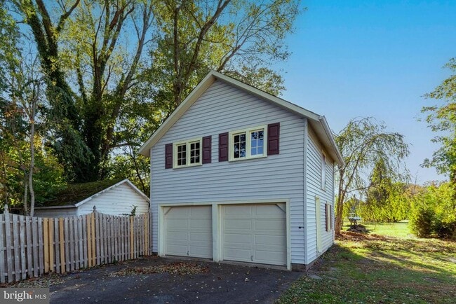 Building Photo - 81 Kingwood Stockton Rd
