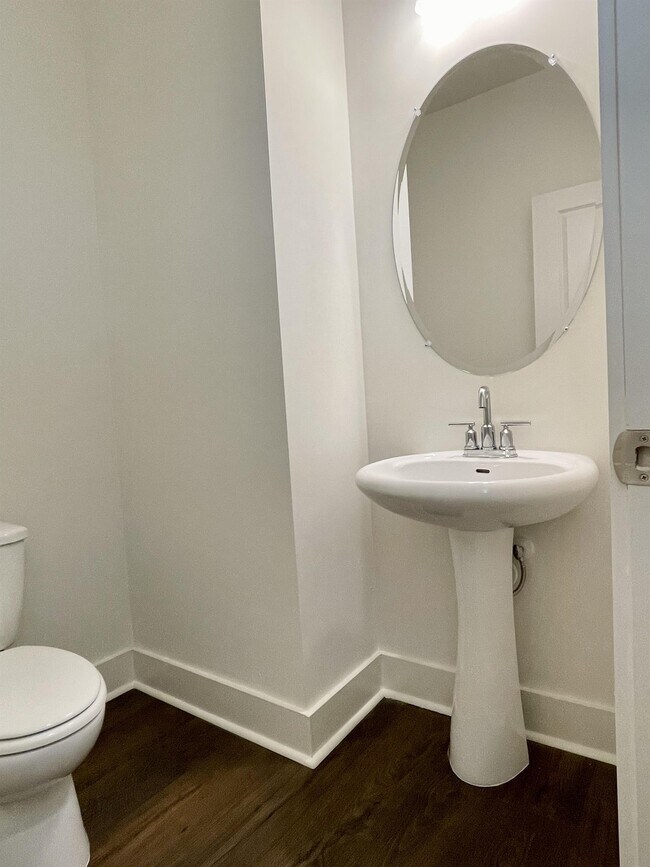 Building Photo - 374 Auburn Valley Wy