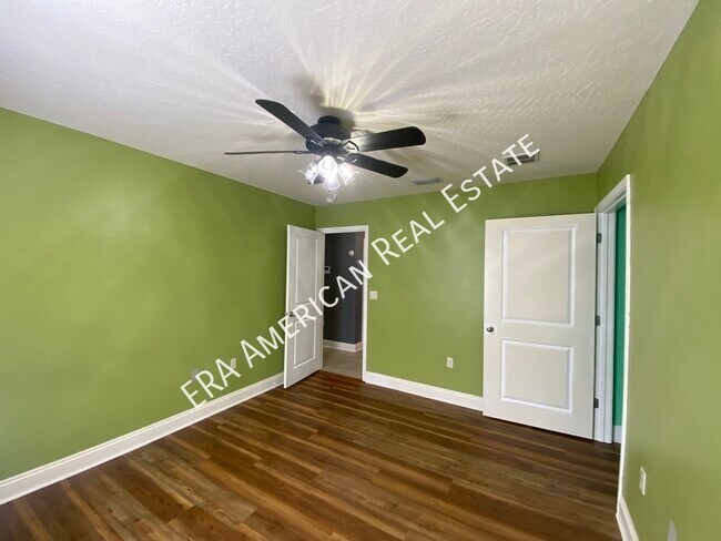 Building Photo - 2672 Hartman Ct