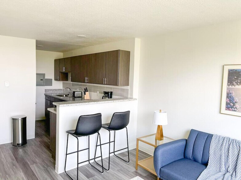 Building Photo - 2515 Burnet Ave