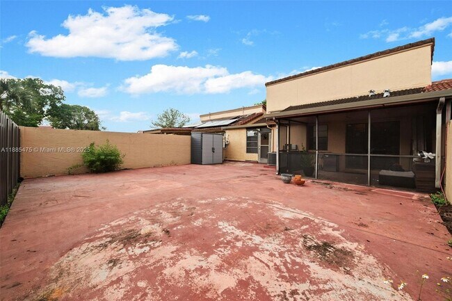Building Photo - 6633 NW 179th Terrace