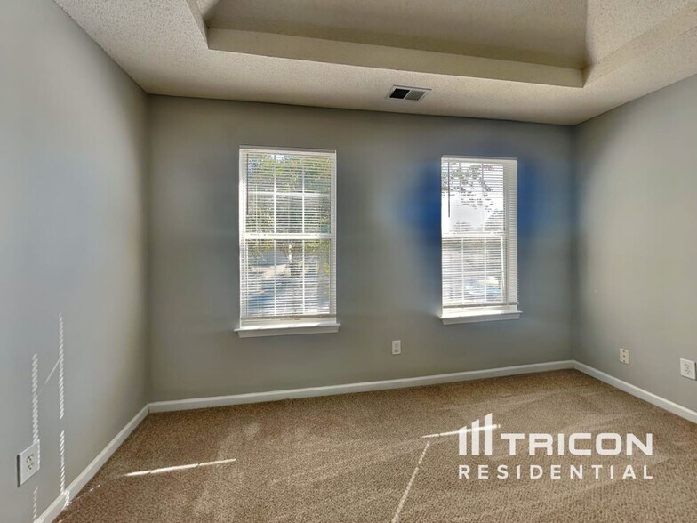 Building Photo - 6172 Wurtenburg Ct