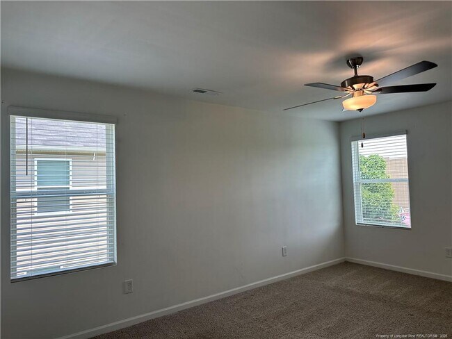 Building Photo - 216 Melbourne Dr