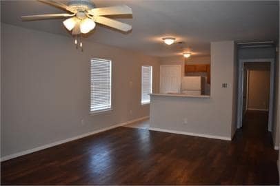 Building Photo - 1715 Manor Garden Mnr
