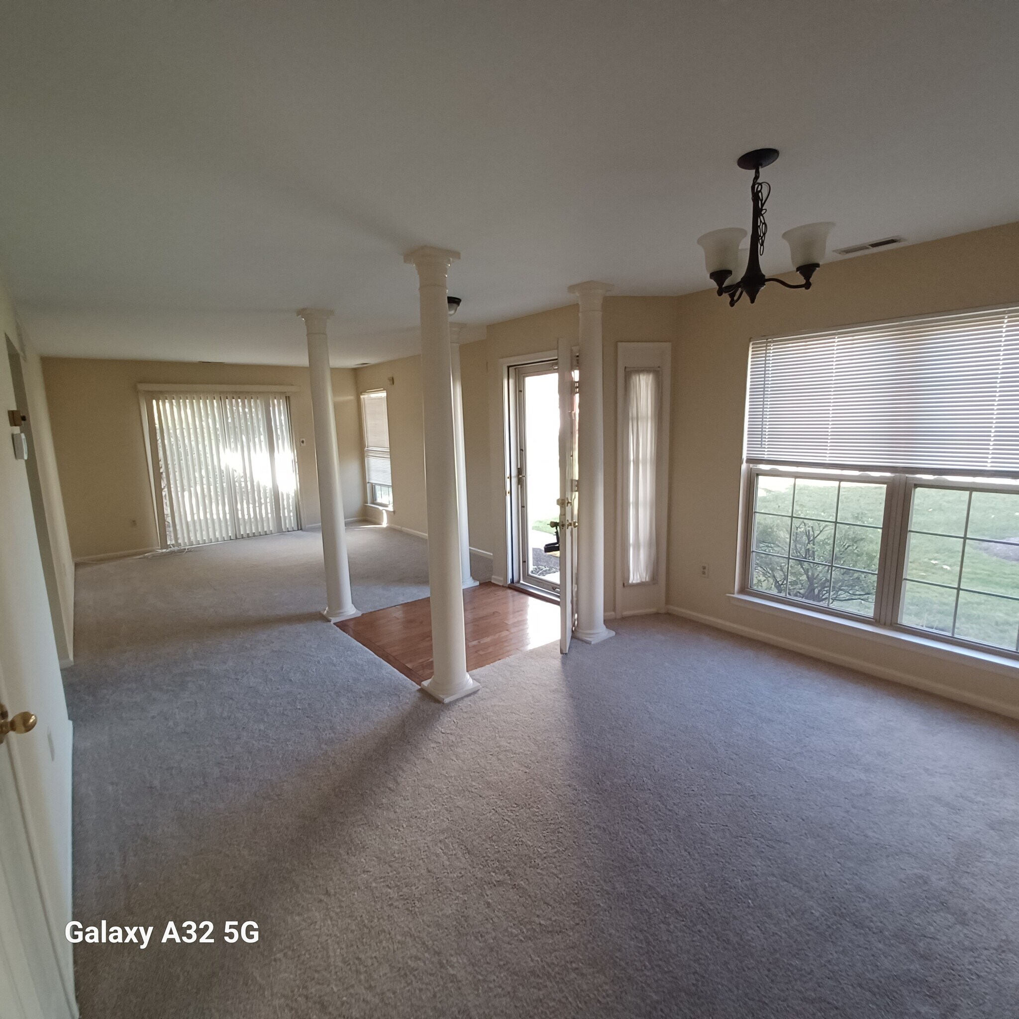 Building Photo - 113 Glennbrook Ct