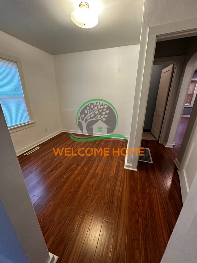 Building Photo - 22nd St