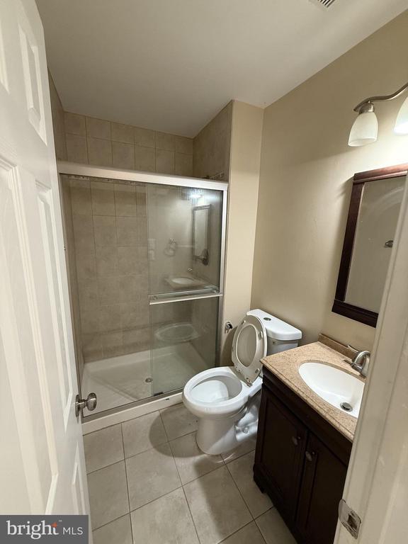 Building Photo - 7924 Timarand Ct
