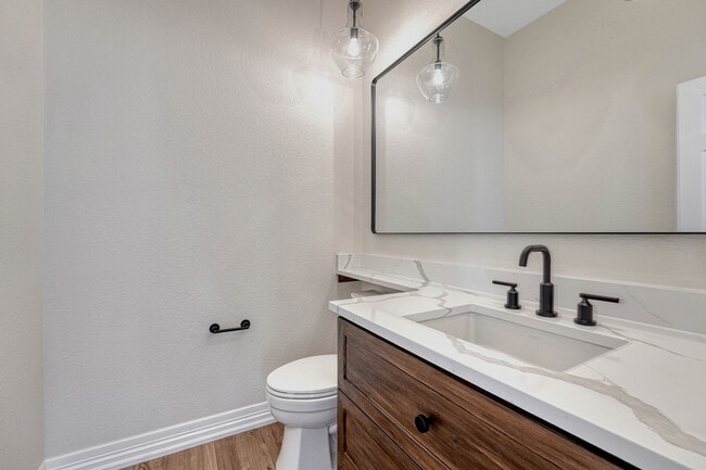 Building Photo - 11700 Coeur D Alene Dr