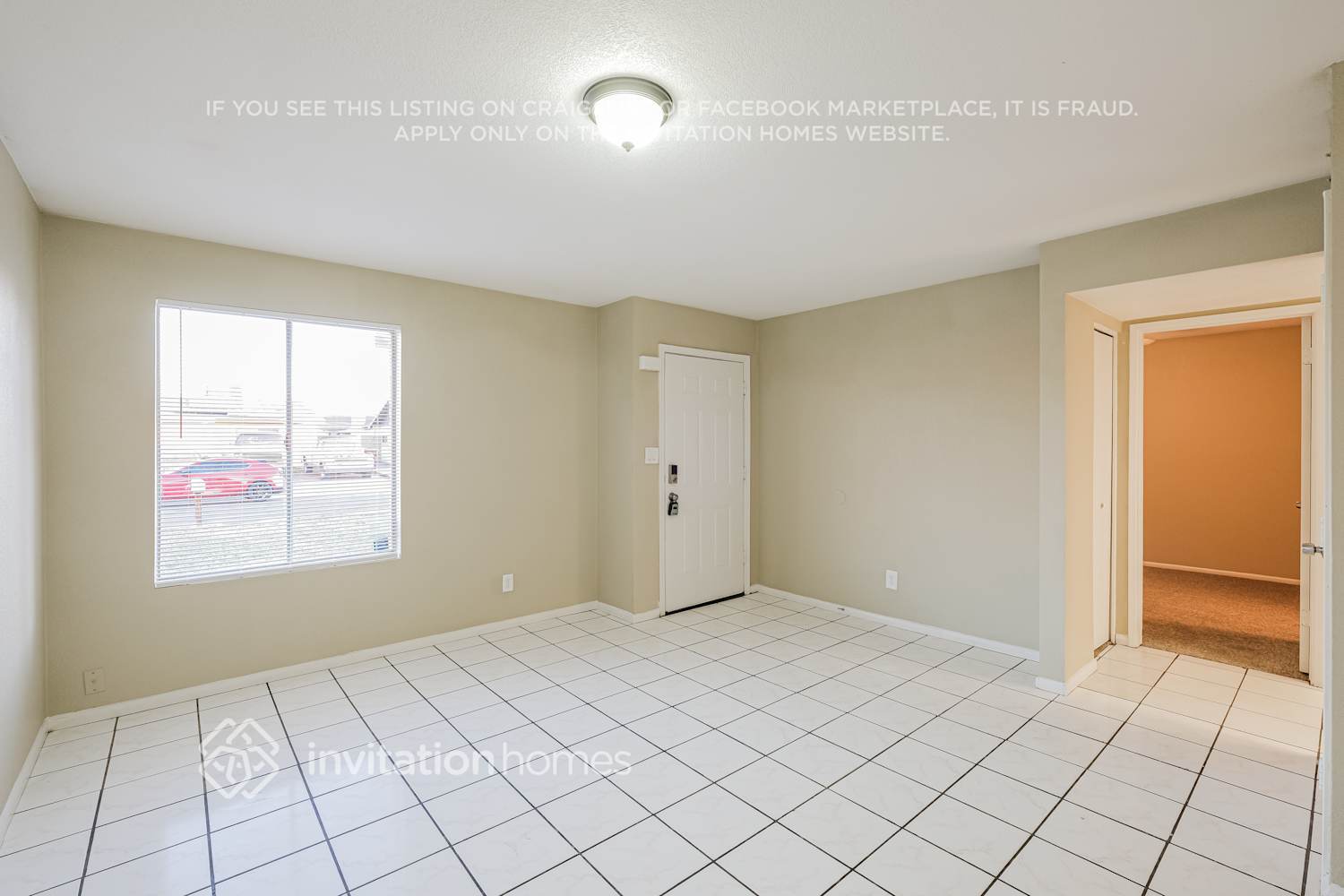 Building Photo - 7007 W Vernon Ave