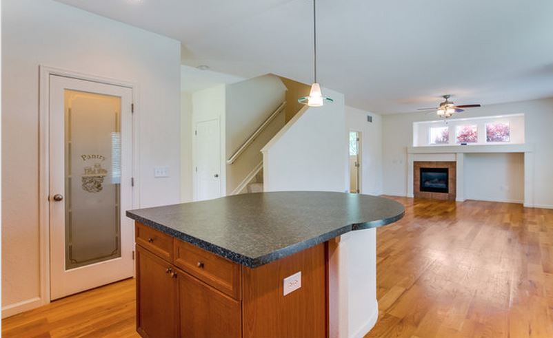 Building Photo - 4115 Ravenna Pl