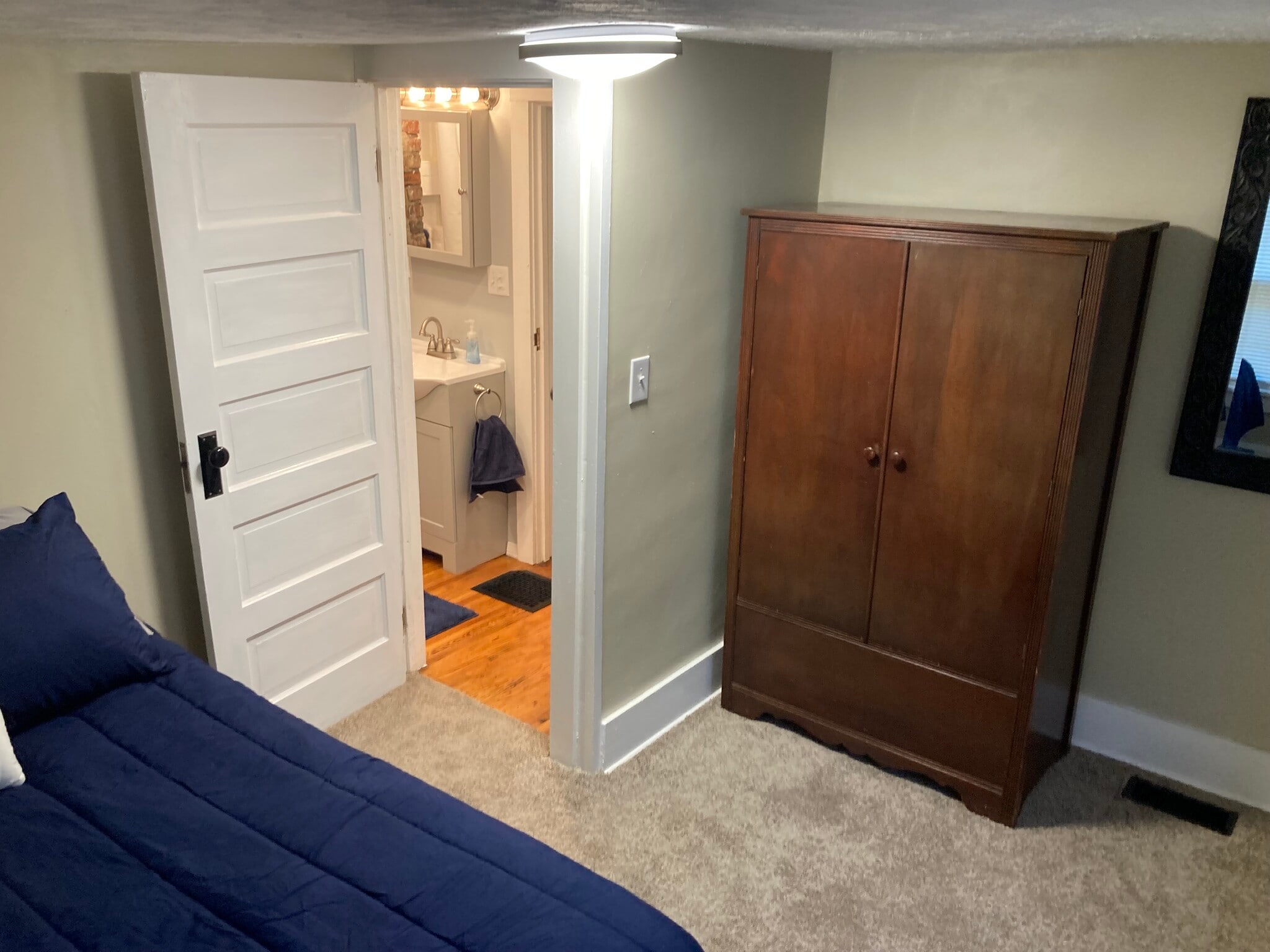 Building Photo - 1245 Van Dorn St